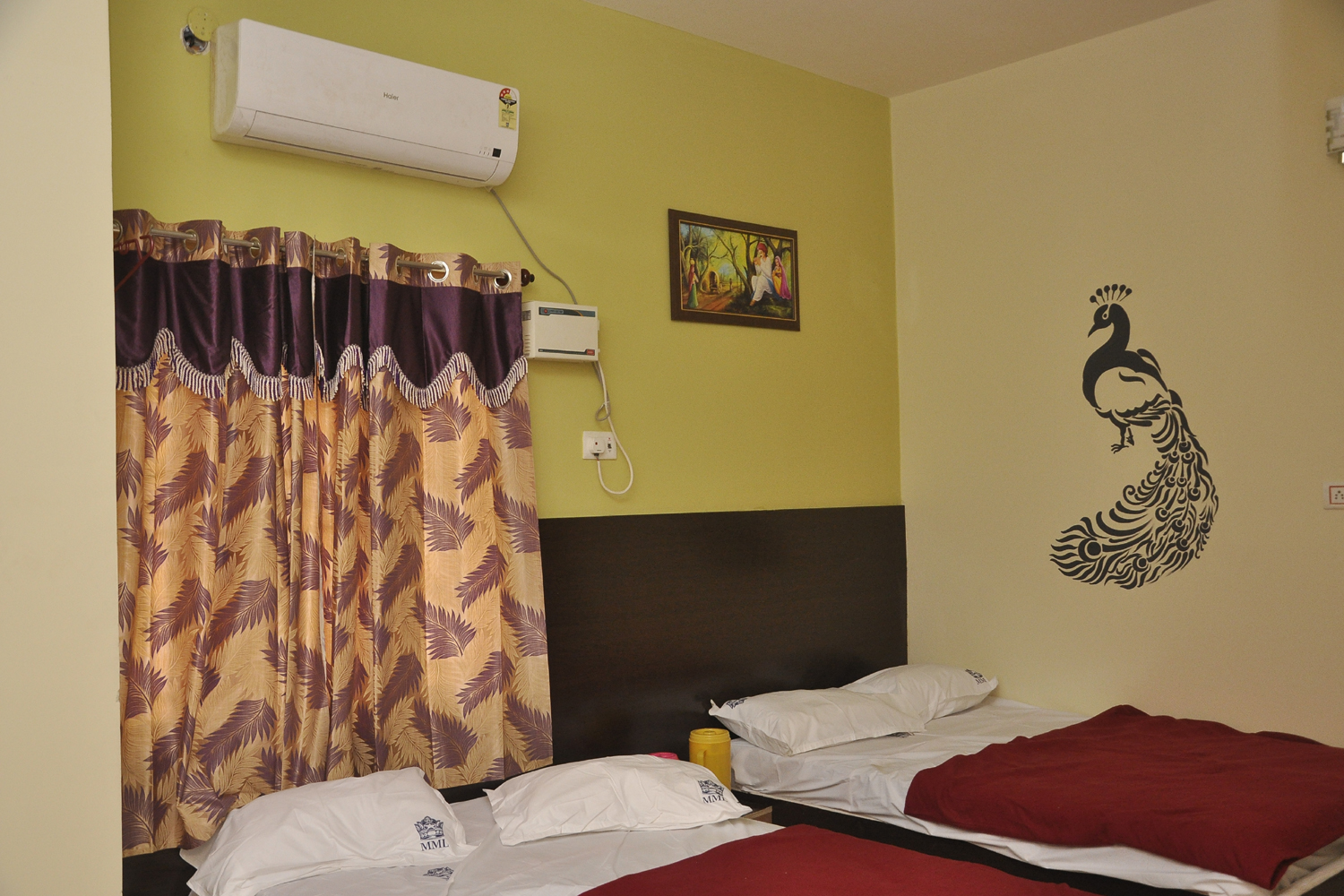 2 bed room