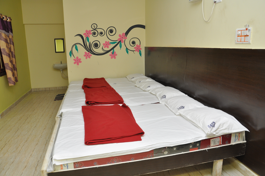 3 bed room